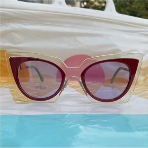 Fendi FF 0117/S Orchidea Sunnies Brand New Never Worn 💯 Authentic